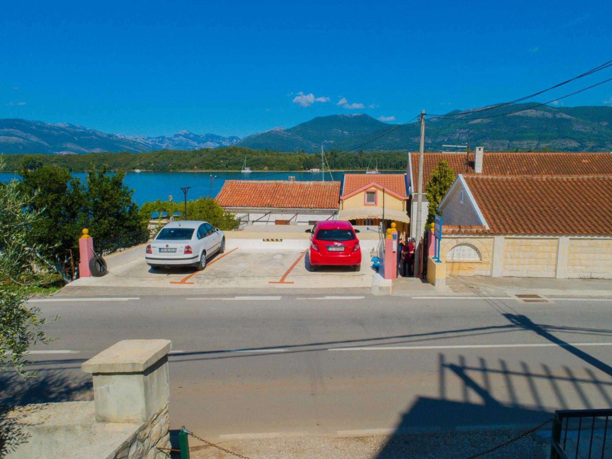 Porto Del Sole Apartments ติวัต ภายนอก รูปภาพ