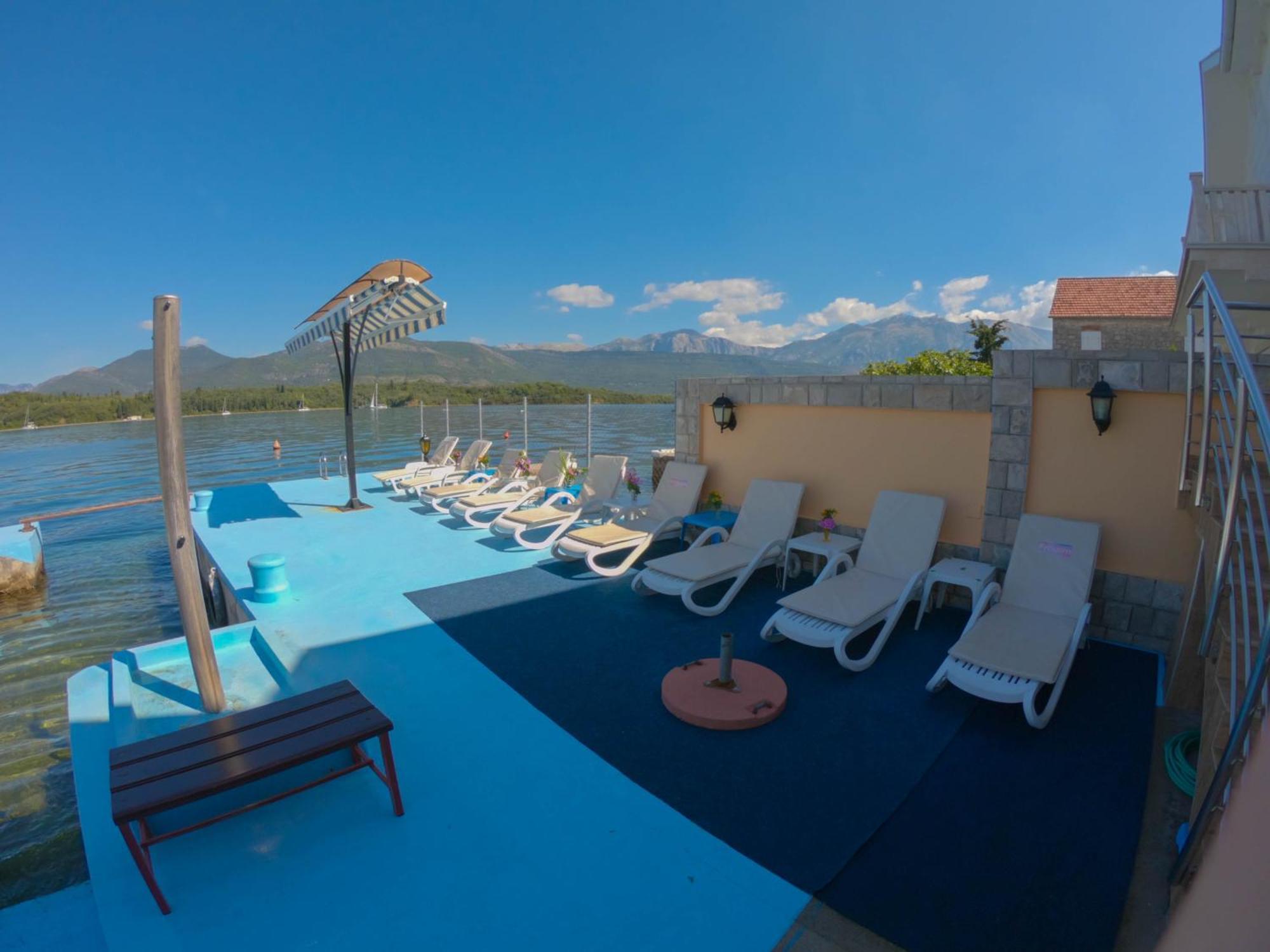 Porto Del Sole Apartments ติวัต ภายนอก รูปภาพ