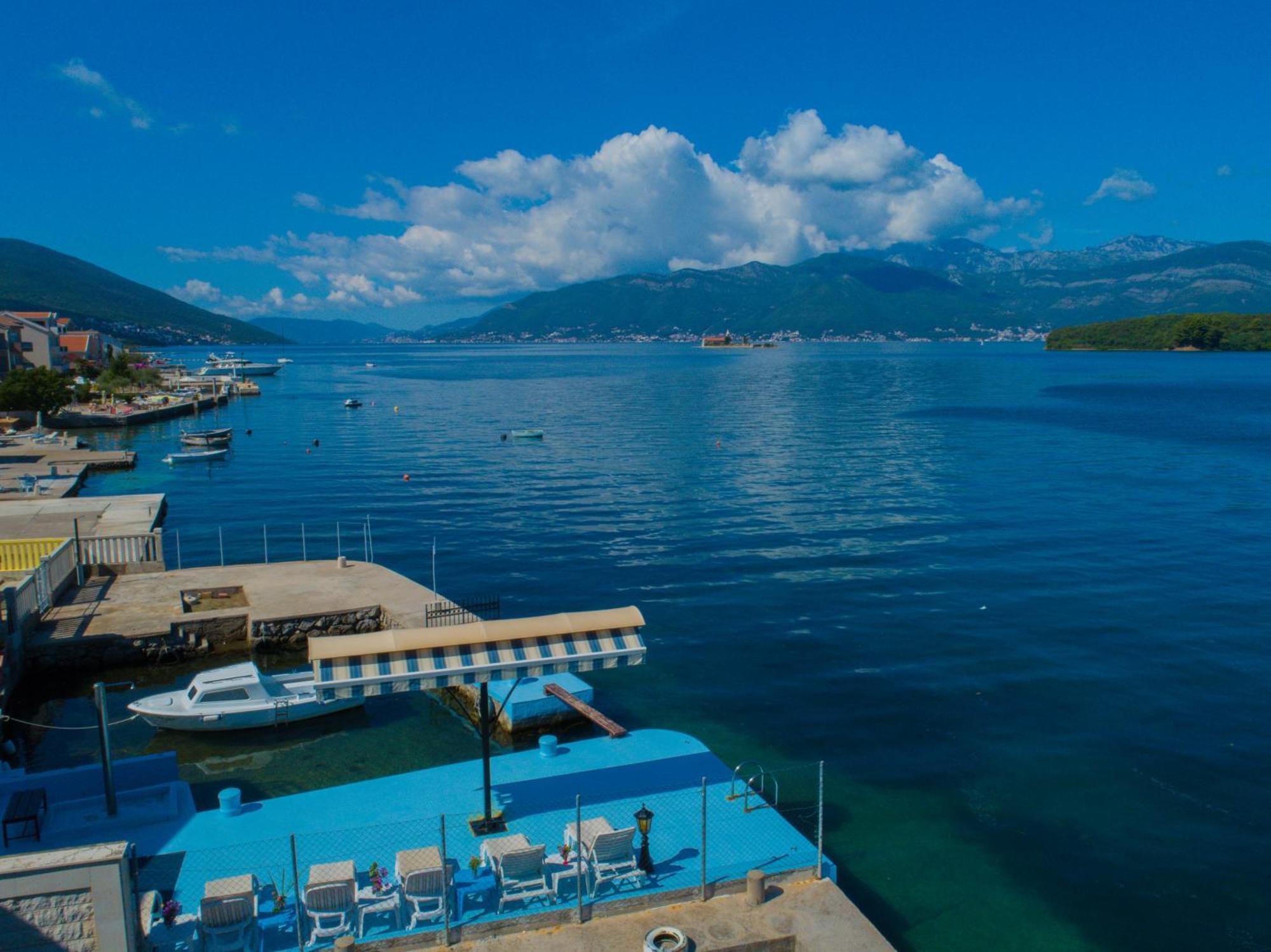 Porto Del Sole Apartments ติวัต ภายนอก รูปภาพ